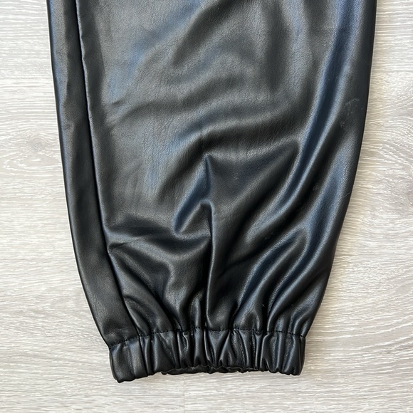 TOPSHOP Black Faux Leather Cargo Joggers | EUC Size 14 - Picture 6 of 13